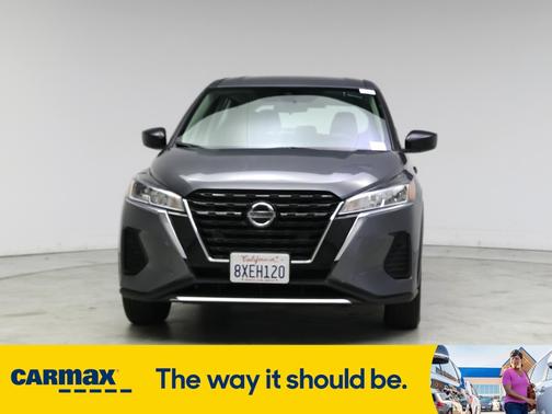 2021 Nissan Kicks S