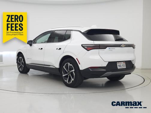 White 2024 Chevrolet Equinox EV 2LT