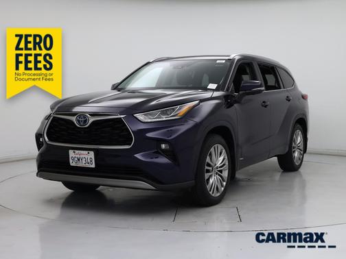 Blue 2023 Toyota Highlander Hybrid Platinum