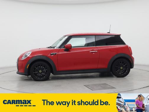 2023 MINI SE Hardtop SE Signature