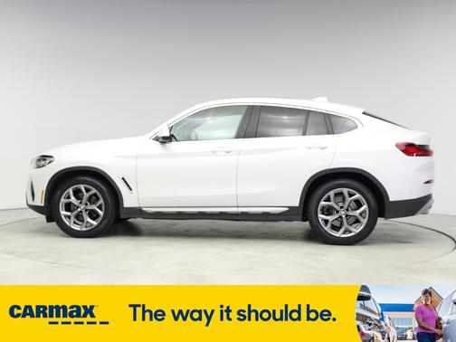 2023 BMW X4 XDrive30i