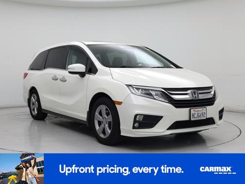 White 2018 Honda Odyssey EX-L