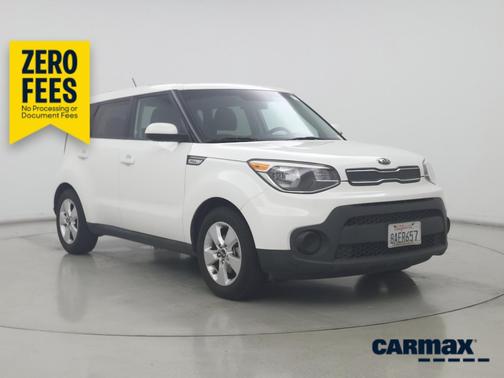 White 2018 Kia Soul