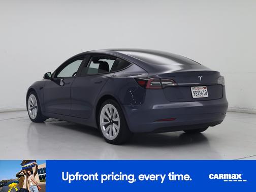 Gray 2022 Tesla Model 3