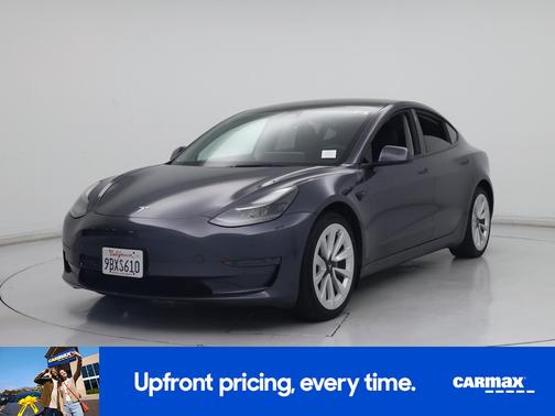 Gray 2022 Tesla Model 3