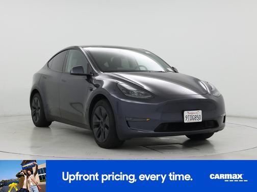 2025 Tesla Model Y Long Range
