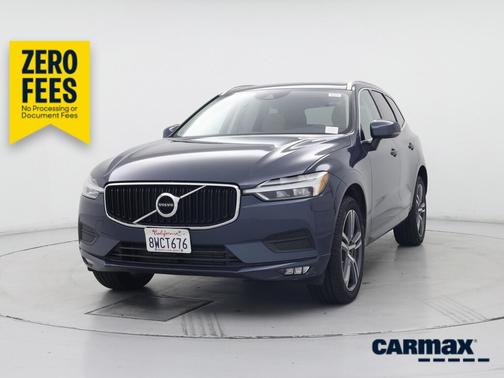 Blue 2021 Volvo XC60 T5 Momentum