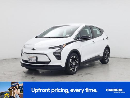 White 2023 Chevrolet Bolt EV 2LT