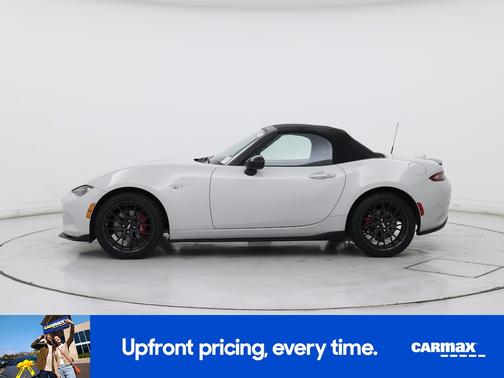 White 2016 Mazda MX-5 Miata Club