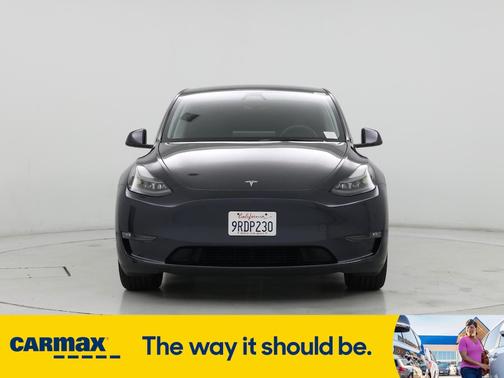 2025 Tesla Model Y Long Range