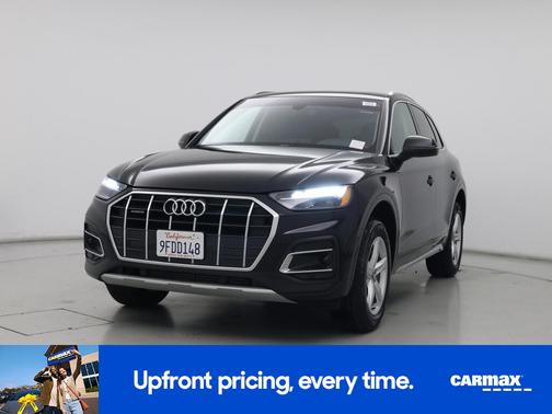 Black 2023 Audi Q5 Premium