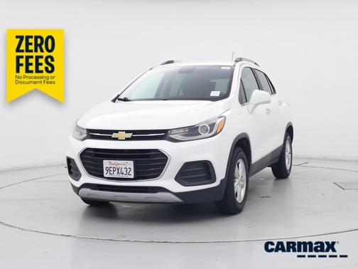 White 2018 Chevrolet Trax LT