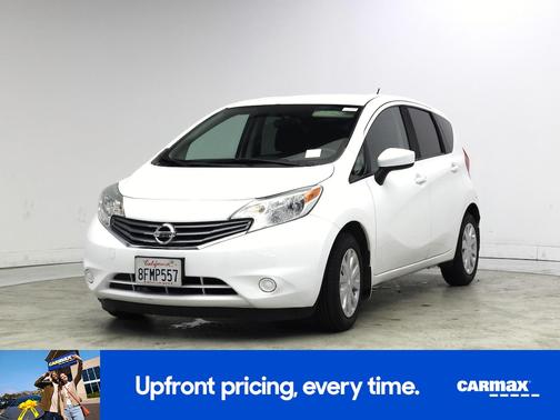 White 2016 Nissan Versa Note S Plus