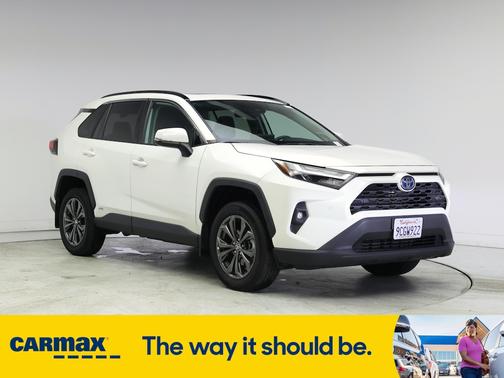 2022 Toyota RAV4 Hybrid XLE Premium