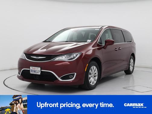 2019 Chrysler Pacifica Touring