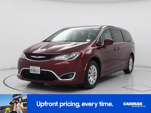 2019 Chrysler Pacifica Touring