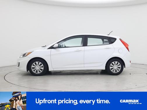 White 2017 Hyundai Accent SE