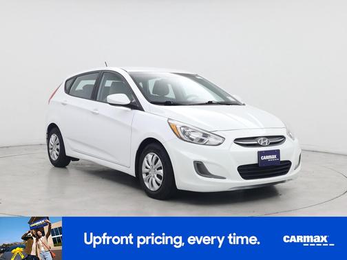 White 2017 Hyundai Accent SE