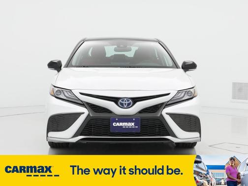 2021 Toyota Camry Hybrid XSE