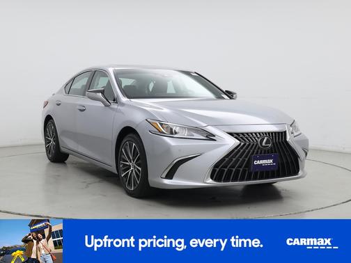 2023 Lexus ES 300h 