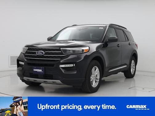 Black 2022 Ford Explorer XLT