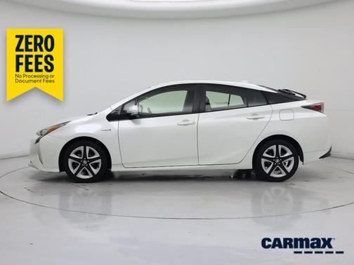 White 2016 Toyota Prius Four