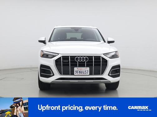 White 2023 Audi Q5 Premium