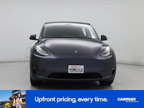 Gray 2022 Tesla Model Y Long Range