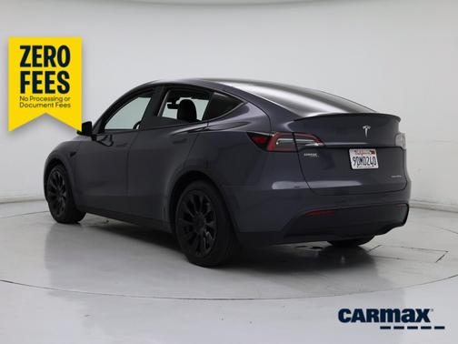 Gray 2022 Tesla Model Y Long Range