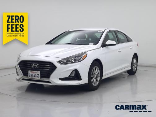 White 2019 Hyundai SONATA SE