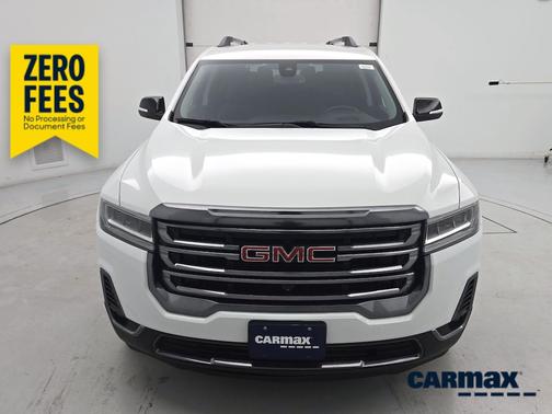 White 2023 GMC Acadia AT4