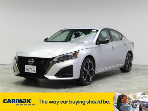 2023 Nissan Altima SR