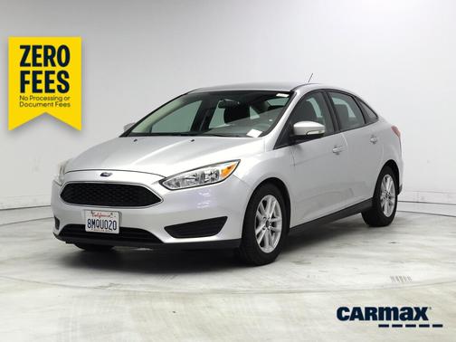 Silver 2017 Ford Focus SE