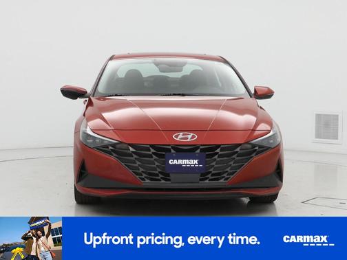 2022 Hyundai ELANTRA Limited