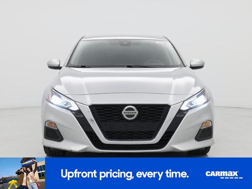 2022 Nissan Altima SV