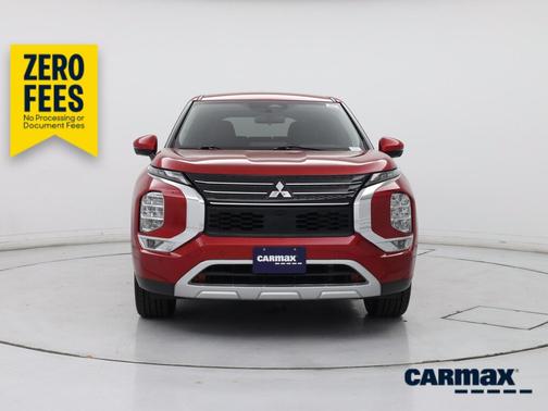 Red 2022 Mitsubishi Outlander SE