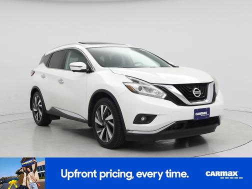 White 2017 Nissan Murano Platinum