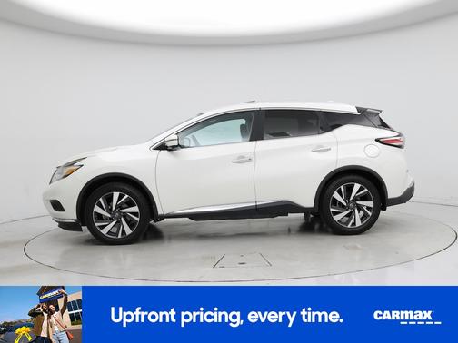 White 2017 Nissan Murano Platinum