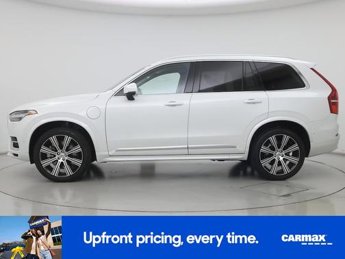 White 2025 Volvo XC90 Plug-In Hybrid T8 Ultra