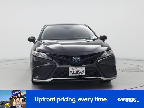 Black 2024 Toyota Camry Hybrid XSE