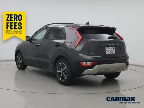 Gray 2023 Kia Niro SX