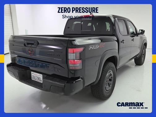 Black 2026 Nissan Frontier PRO-4X