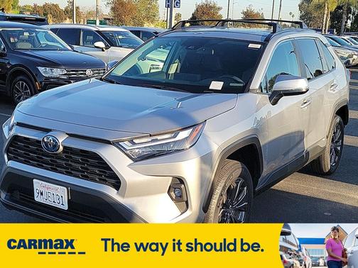 2024 Toyota RAV4 Hybrid XLE Premium