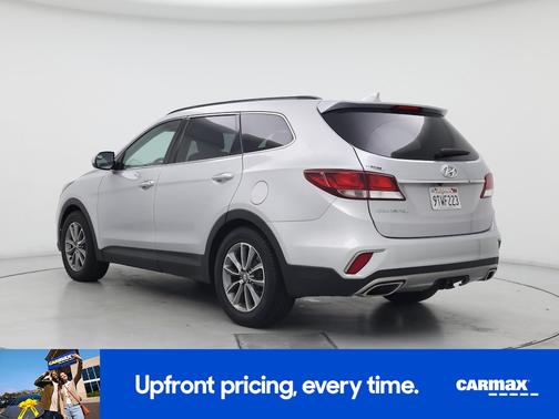 2018 Hyundai SANTA FE SE