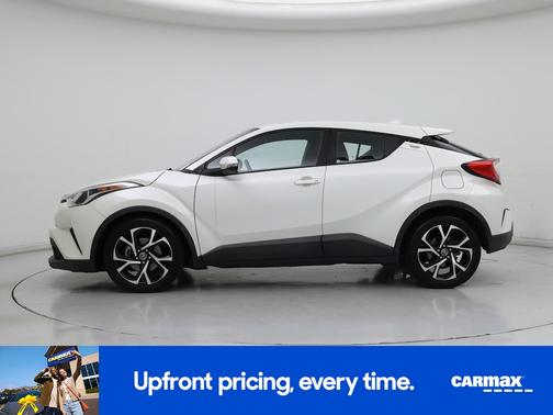 White 2018 Toyota C-HR XLE