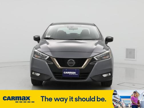 2020 Nissan Versa SR