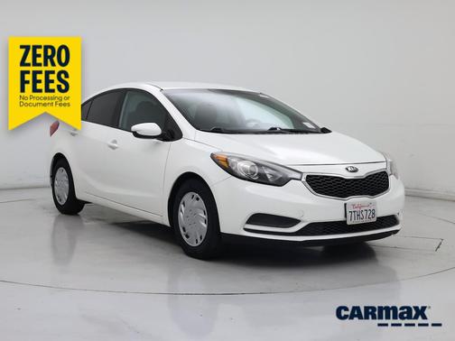 White 2016 Kia Forte LX