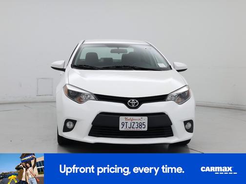 White 2014 Toyota Corolla LE
