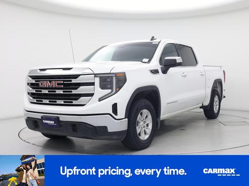 White 2023 GMC Sierra 1500 SLE