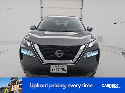 Gray 2023 Nissan Rogue SL